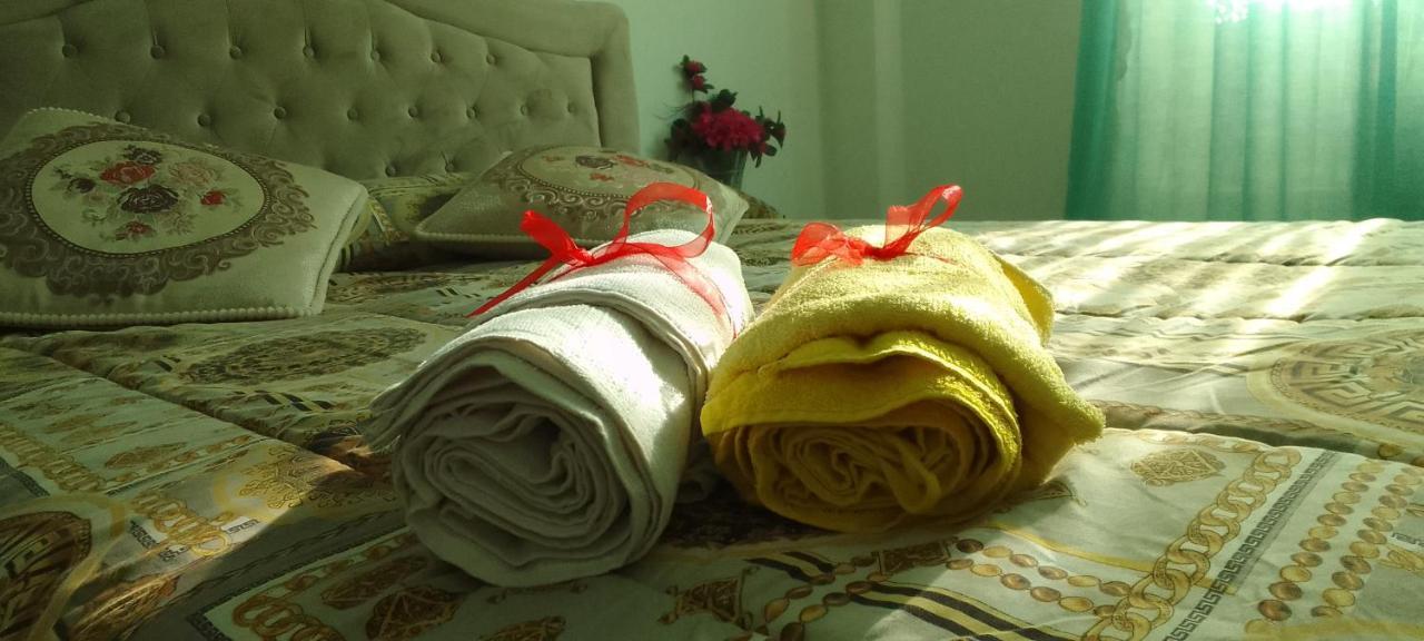 "House Of Lella" Appartamento 2 Camere Da Letto Milan Luaran gambar